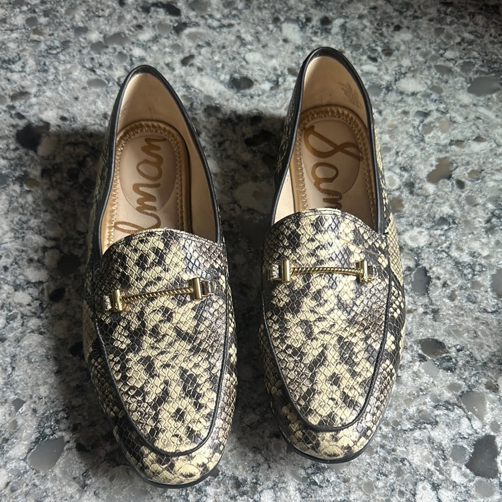 Sam Edelman Black and Cream Floral Loafers